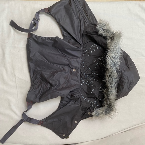 Winter Coat EUC Wind & Water Resistant. 10/10 for function, coziness & style! - Picture 7 of 14